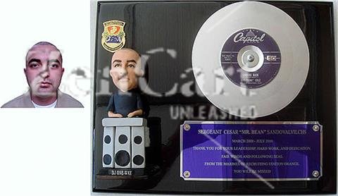 Custom Bobble Head Plaque - Click Image to Close