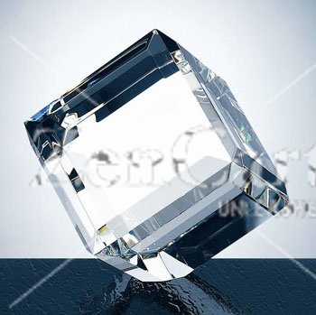 OCPRC632 - Medium Clear Beveled Diamond Cube - Click Image to Close